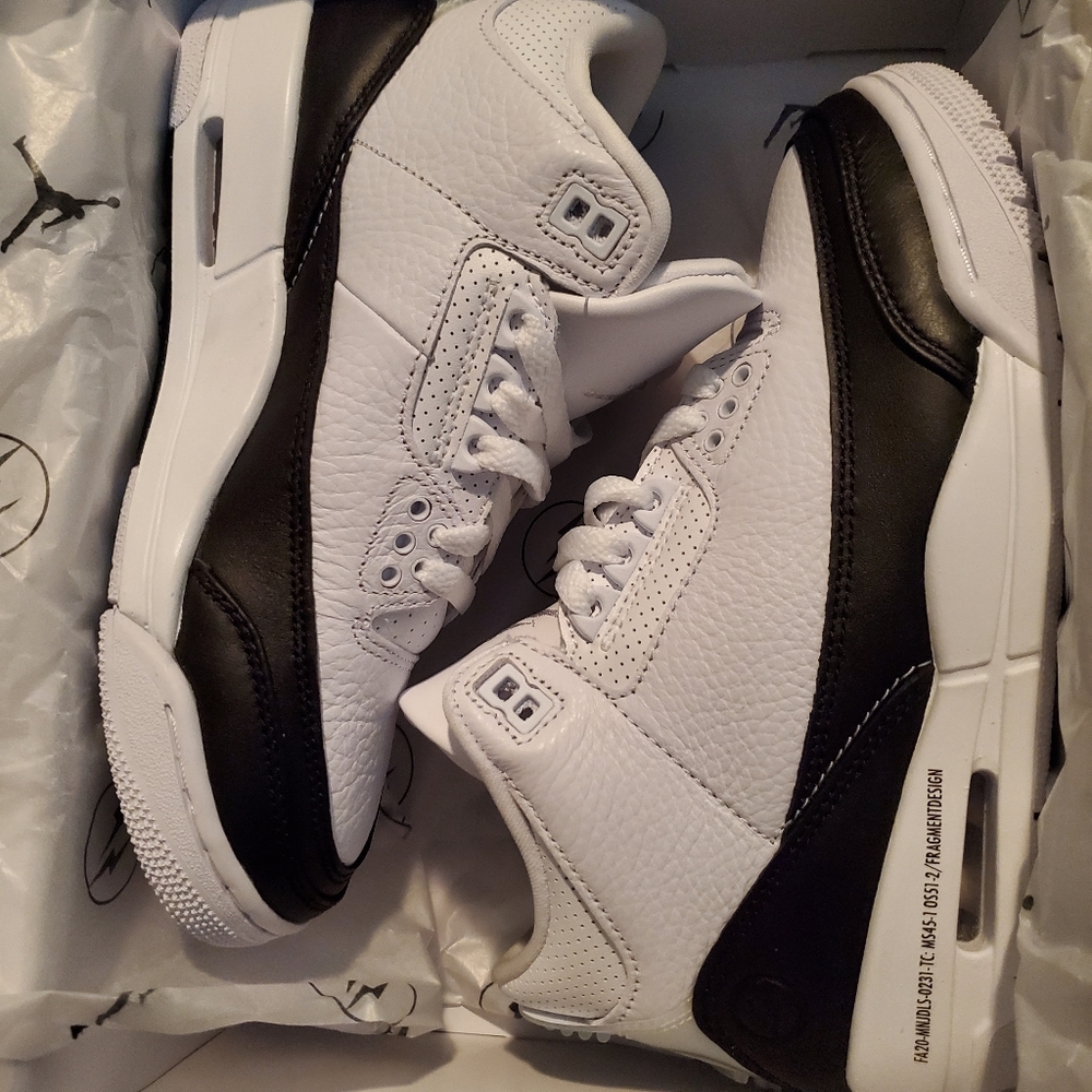 Jordan 3 x Fragment